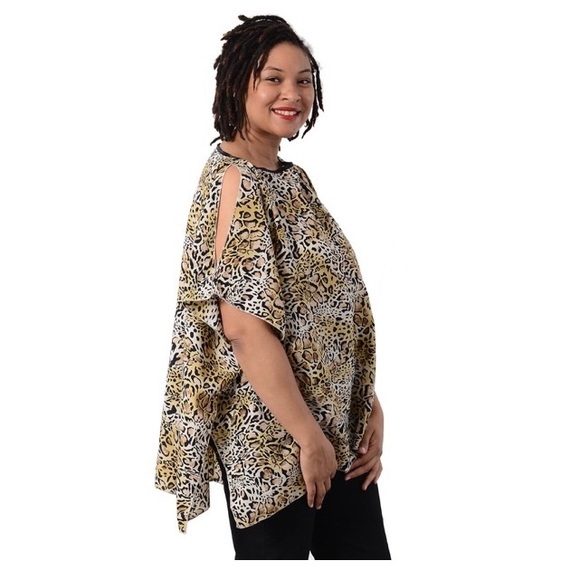 Leopard print Chiffon Open Shoulder Blouse - Picture 4 of 8